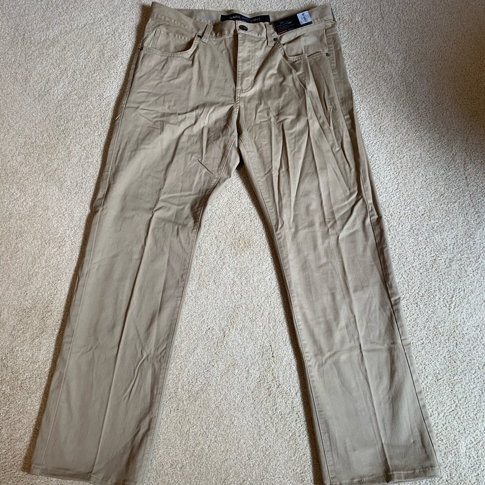 Marc Anthony Men’s Chino/ Khaki Pants